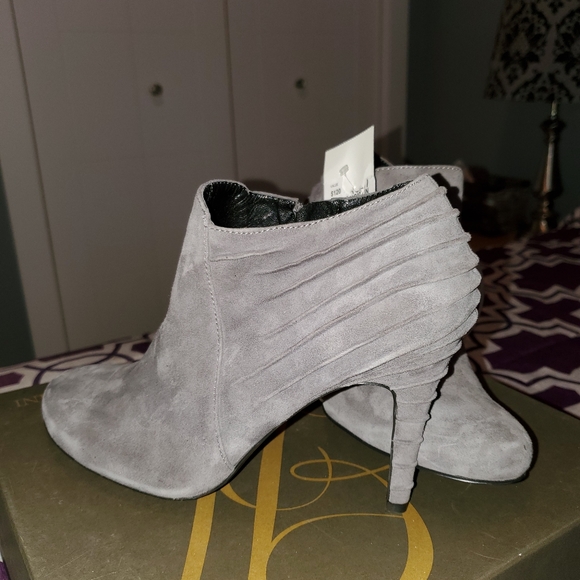 Gray Boots - Picture 2 of 3